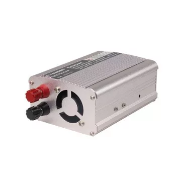 INVERTER 12V/230V SZIVARGYÚJTÓRÓL 500W AC/DC