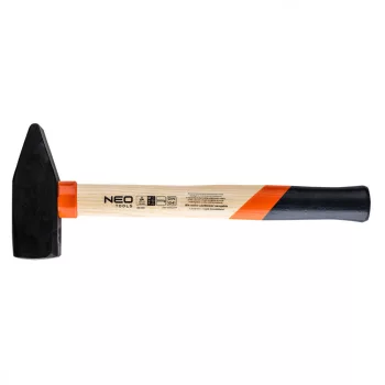 KALAPÁCS   2000G   FANYELÜ NEO TOOLS